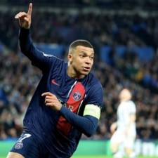 Kylian Mbappé ponovno vodi Paris Saint-Germain do četvrtfinala Lige prvaka